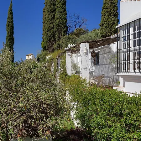Villa Orchard: Charming Private Pool Views 2adlt